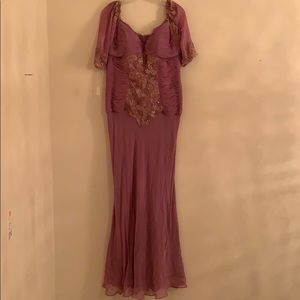 Light purple gown with gold accent